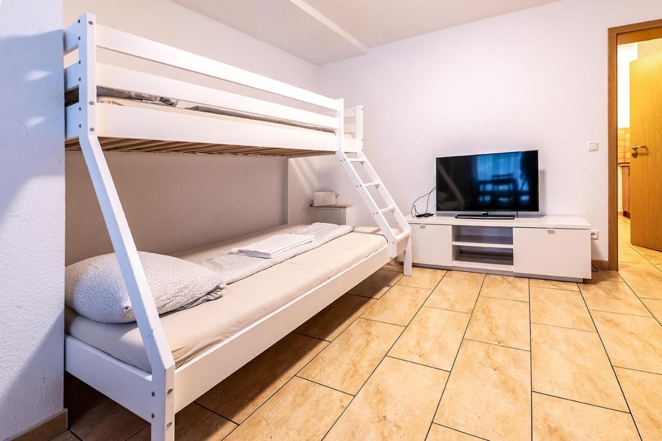 Apartment Dresden Eg Links Экстерьер фото