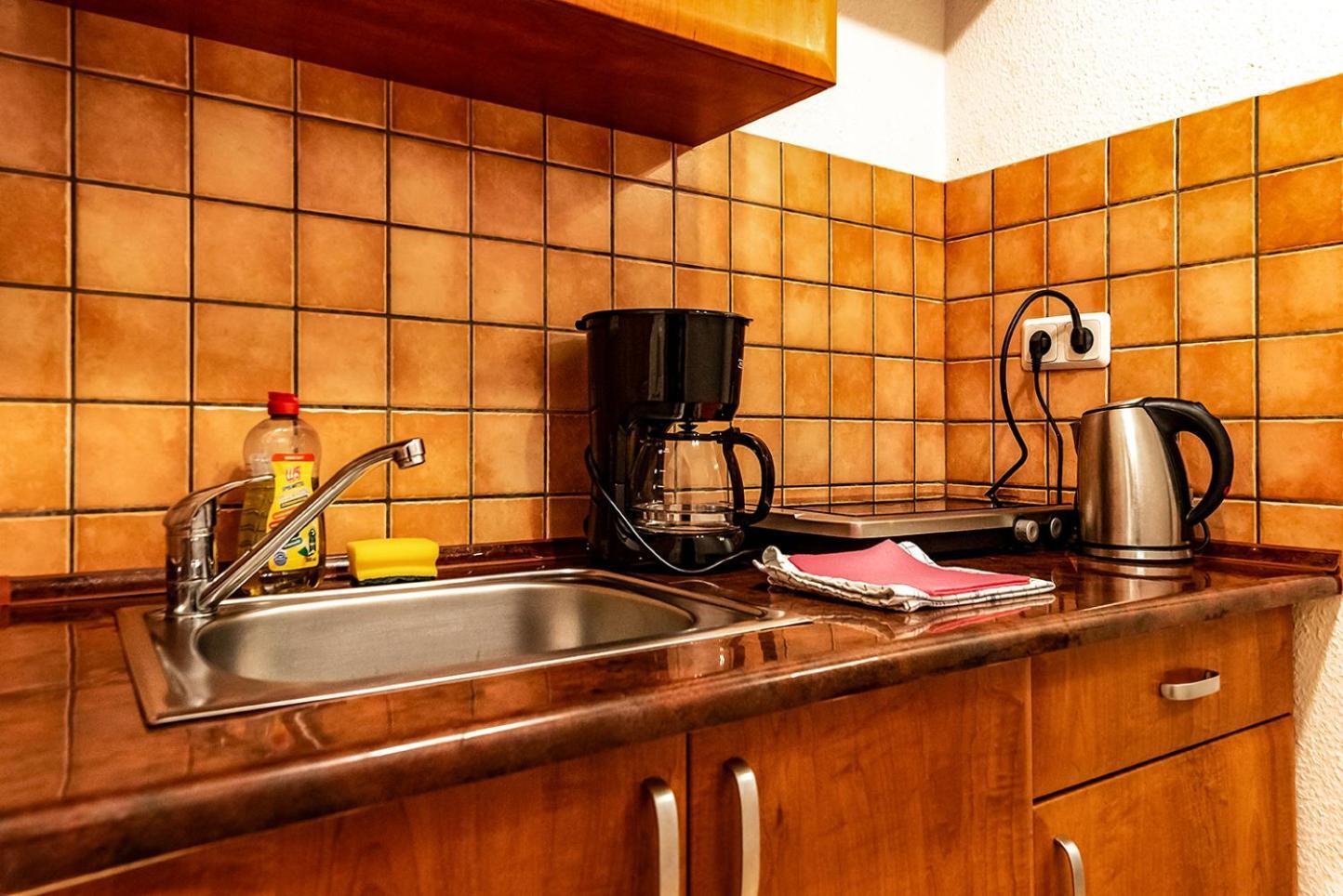 Apartment Dresden Eg Links Экстерьер фото